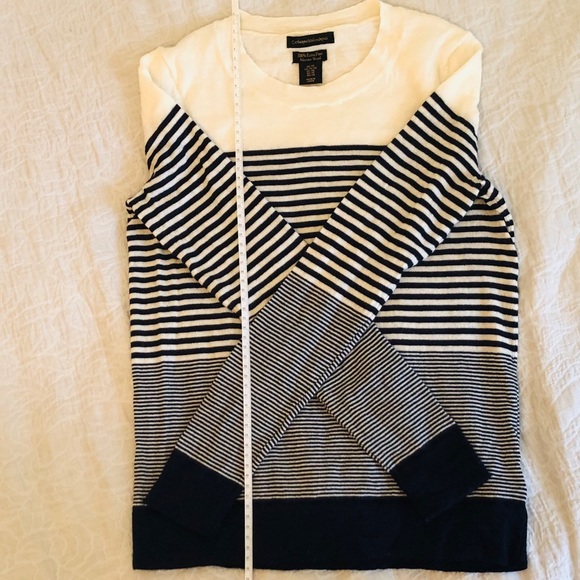 Catherine Malandrino 100% merino wool sweater - Picture 6 of 6